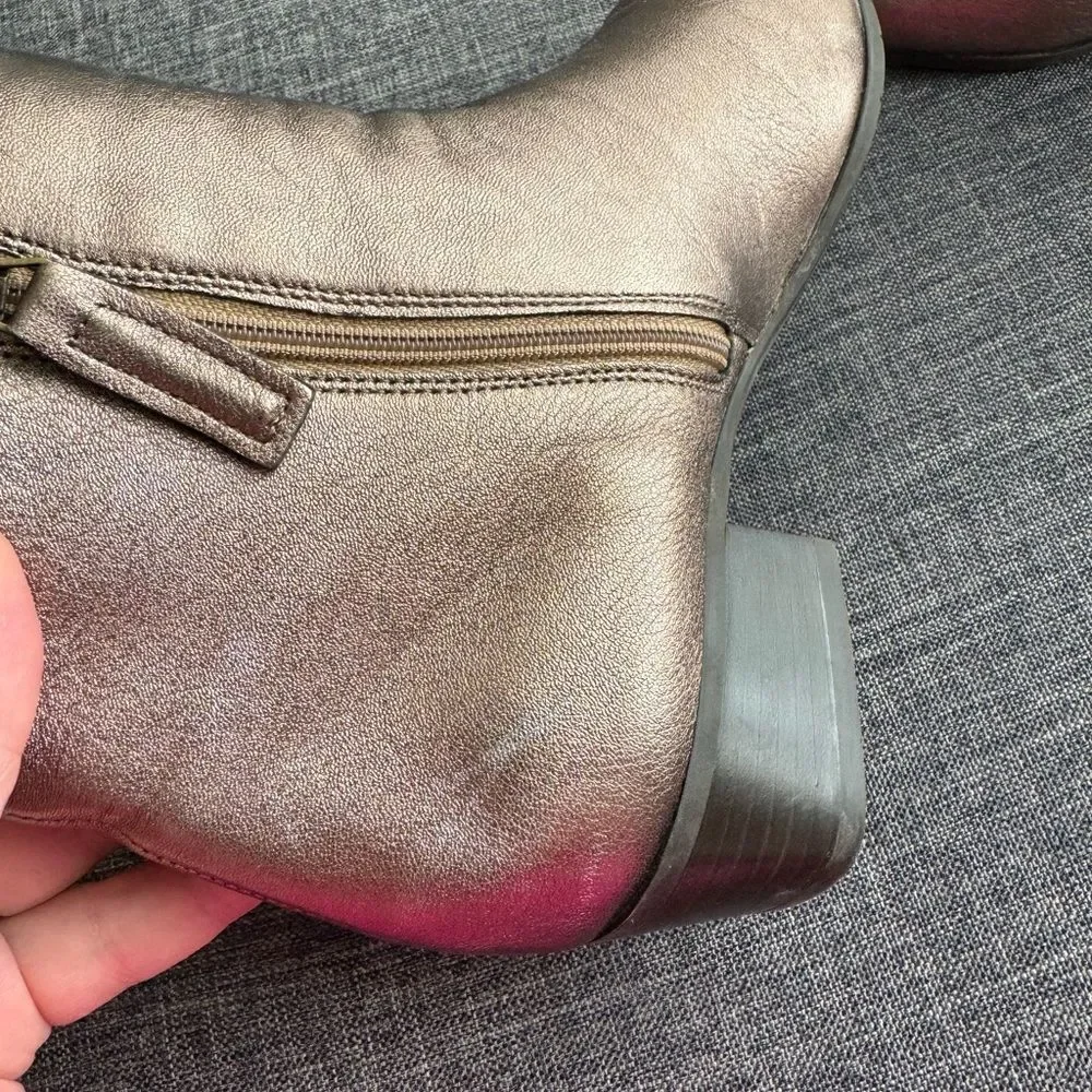 AQUATALIA Women’s Fuoco Weatherproof Leather Ankle Bootie Gold Size 37